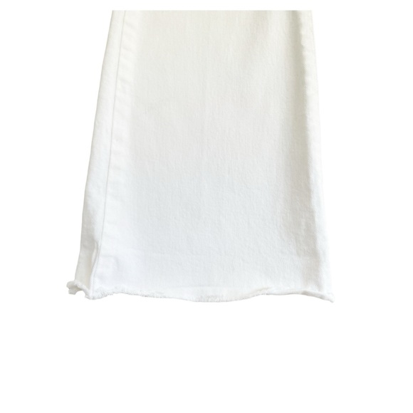 PAIGE High Rise flared Laurel Canyon Jeans in Crisp White Size 27 - Picture 7 of 9